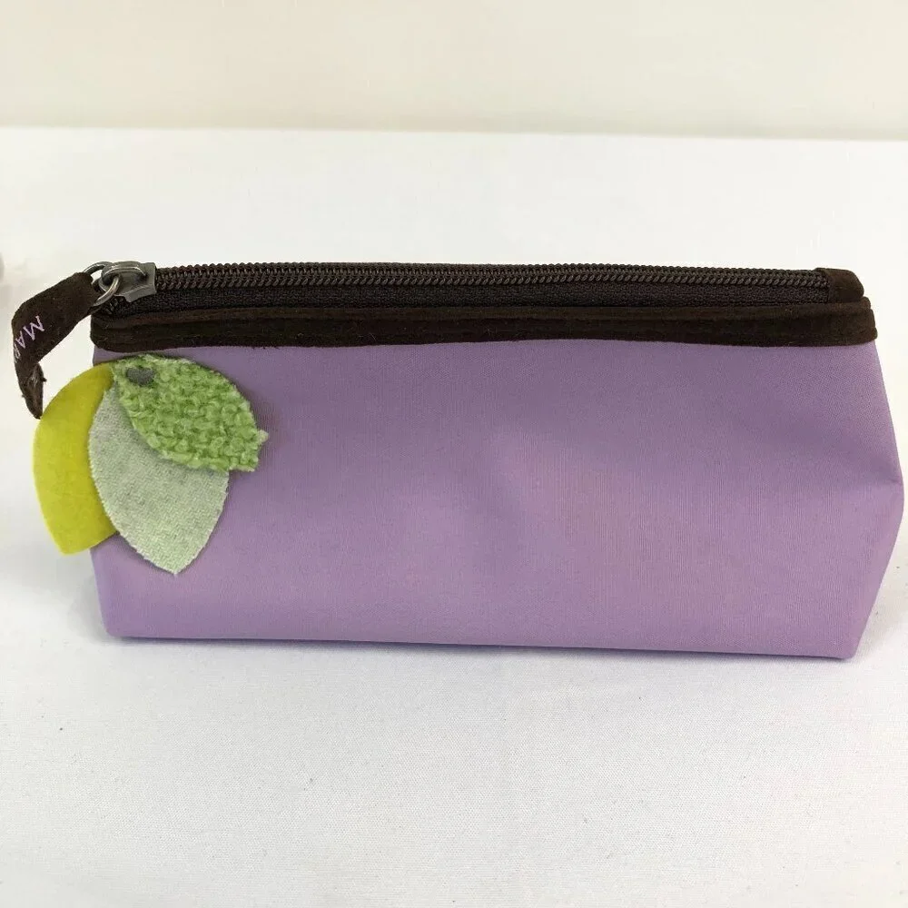 Mary Kay Gift Set Bag Brush And Magnets